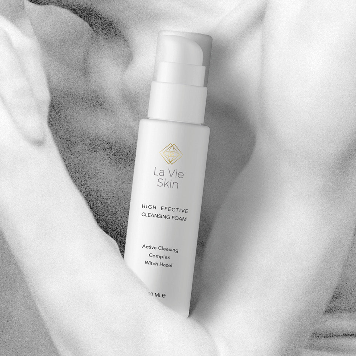 HIGH EFFECTIVE CLEANSING FOAM - La Vie Skin